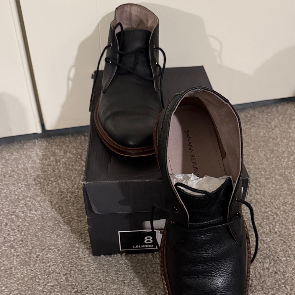 Banana Republic Black Leather Chukka Boots